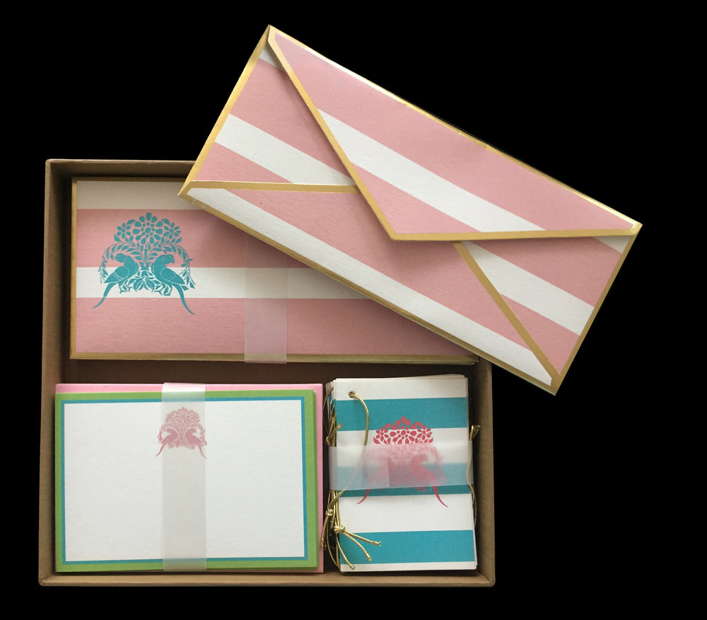 
                
                    Load image into Gallery viewer, Parakeet Pink Set
                
            